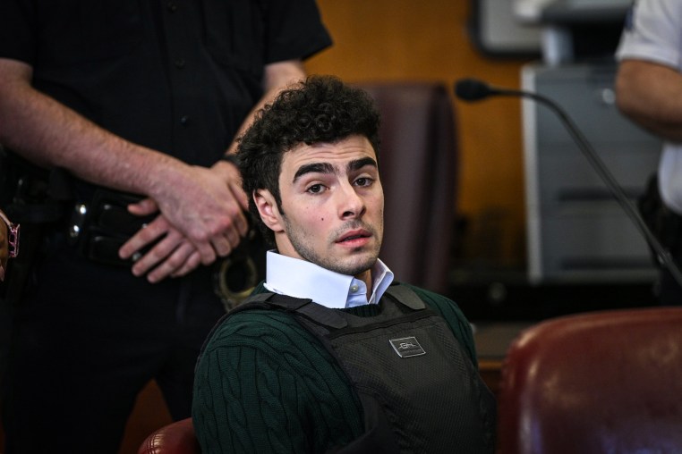 Image: Luigi Mangione Attends Hearing In State Court In New York City